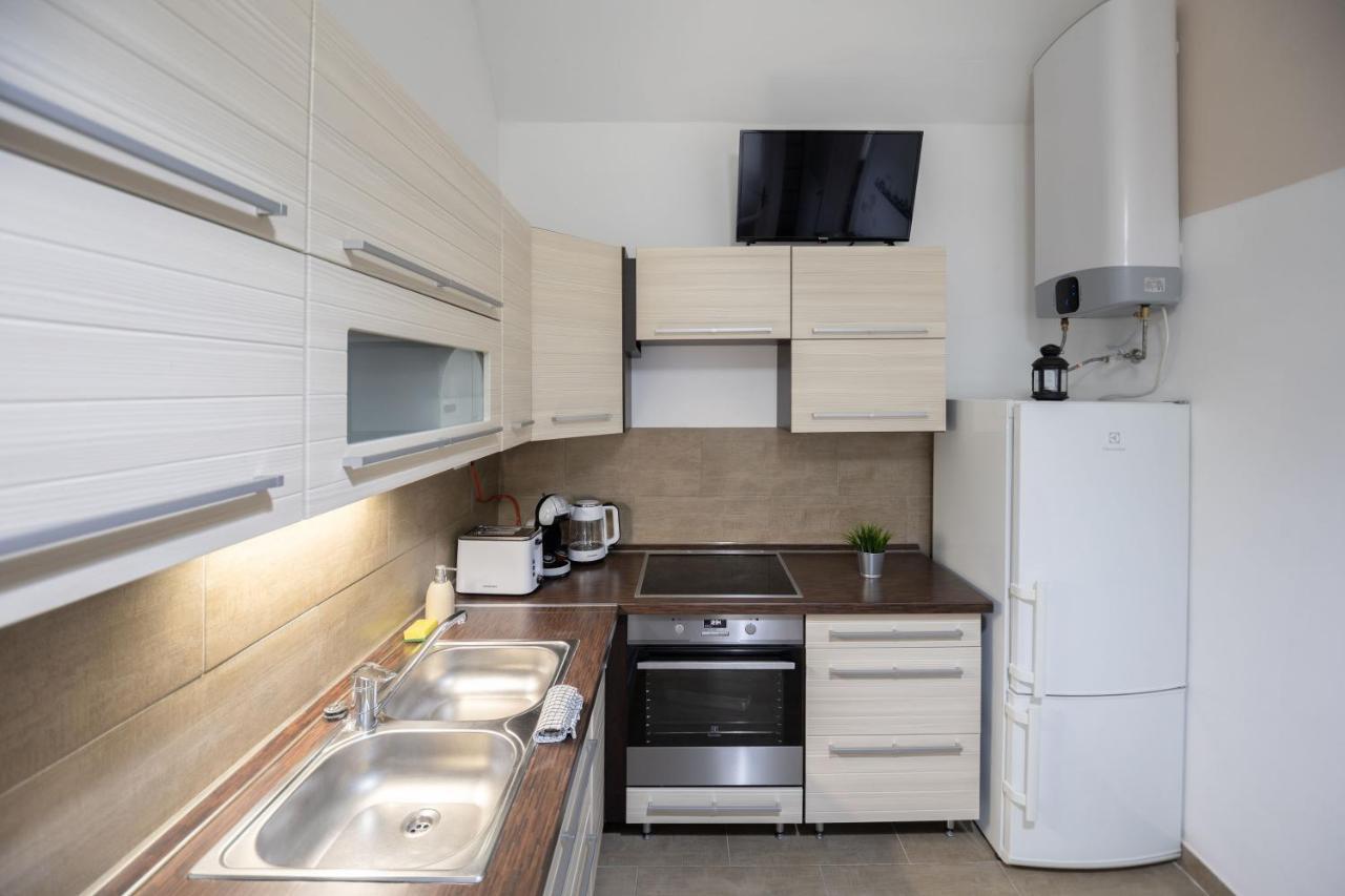 MOOKI Rumbach Budapest Apartment Bagian luar foto
